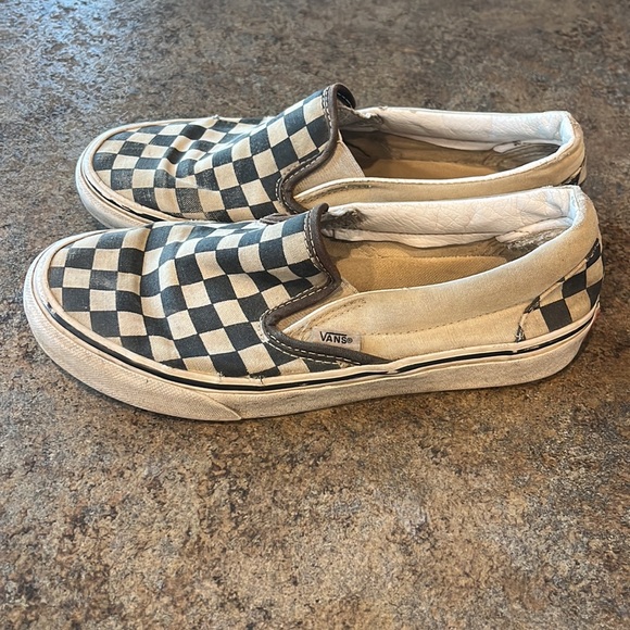 Checkered vans - Picture 2 of 5